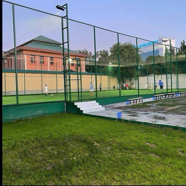 Stadion, Аренда футбольного поля - 250 сум/час