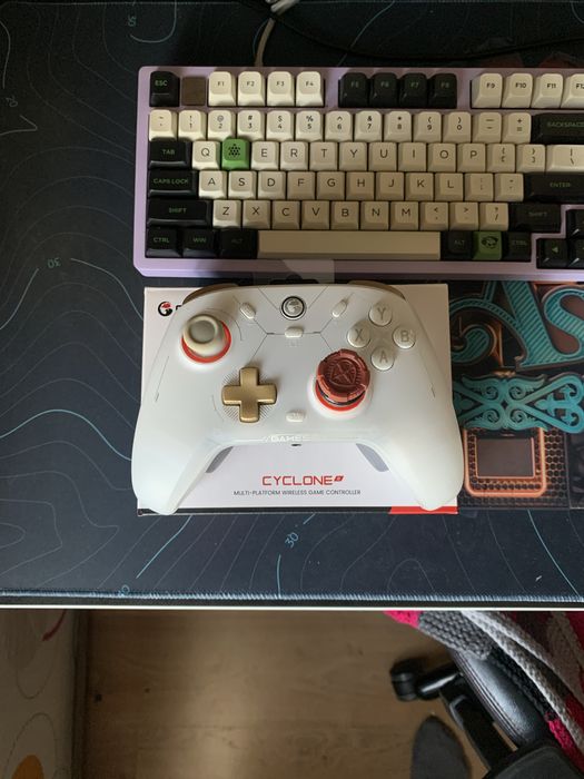 Геймпад Gamesir Cyclone 2