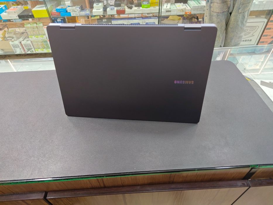Samsung galaxy book 4 x360