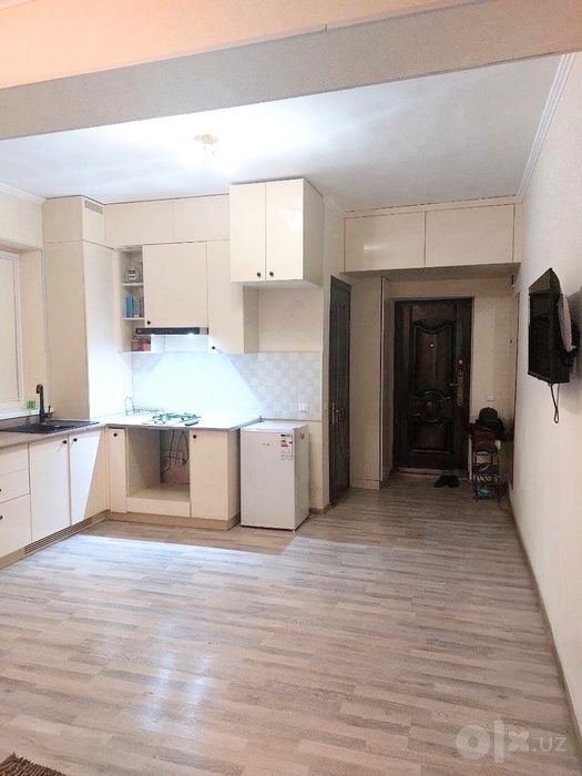 Продаётся квартира,метро Буюк Ипак Йули