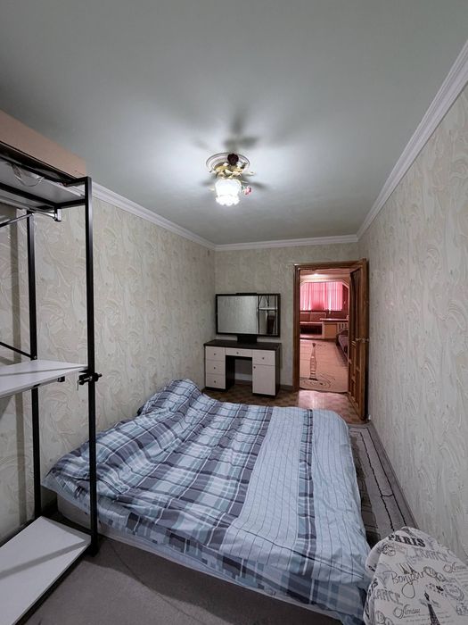Продаю 2/3/4 Авиасозлар 3, балкон 2на6