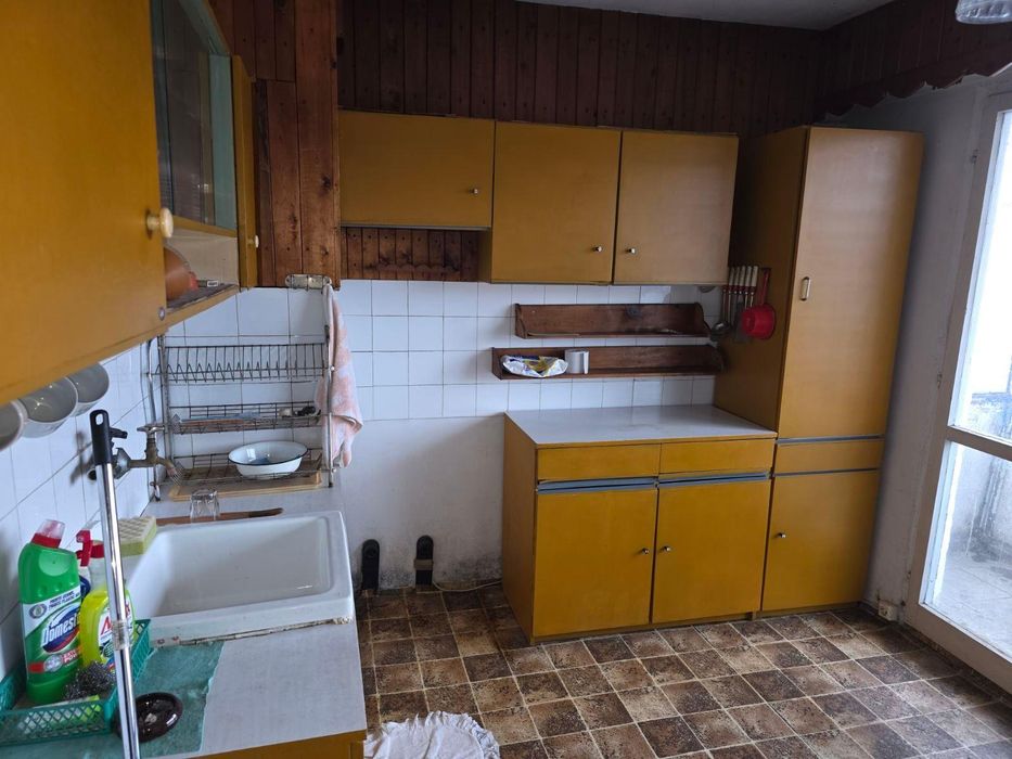 Продава се Четиристаен апартамент в Айтос - 85 кв.м за 942 €/кв.м - Снимка #4