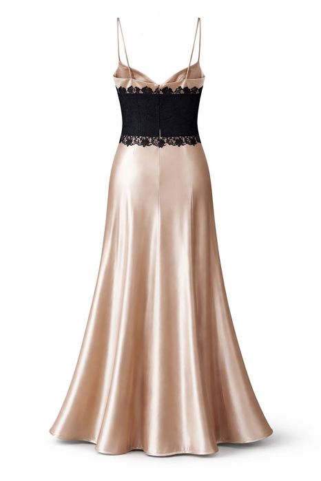 Вечернее платье на одно плечо