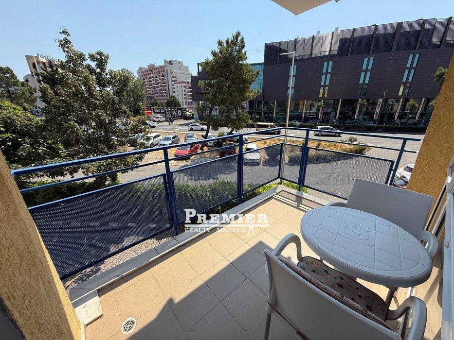 Продава се Тристаен апартамент в к.к. Слънчев бряг - 85 кв.м за 1271 €/кв.м - Снимка #14