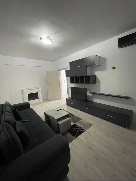 Inchiriez apartament 2 camere militari