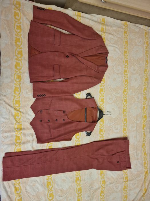 Костюм тройка Andrea Kenzi