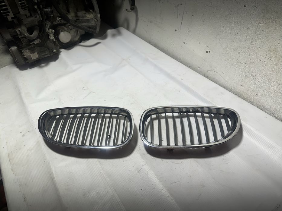 Решетка радиатора bmw e60