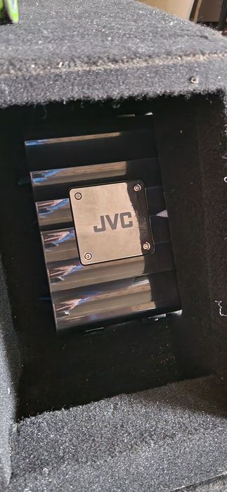 Продается Сабвуфер