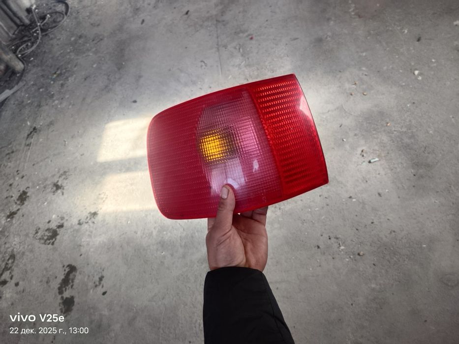 Задний стоп на Ауди а 6 с 4 кузов