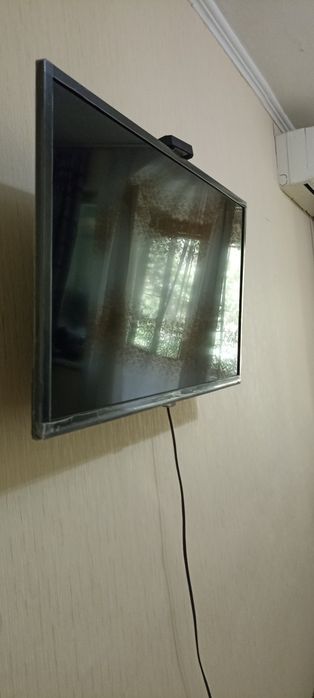 Продаю телевизор   Roison 32 дюйма