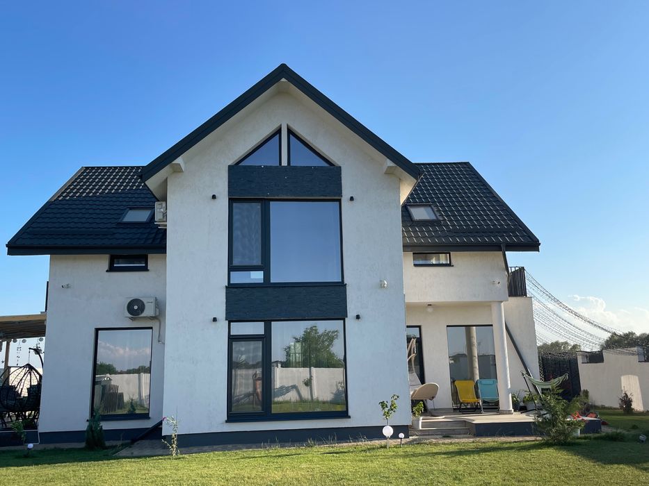 Casa de vanzare in comuna berceni complet mobilata