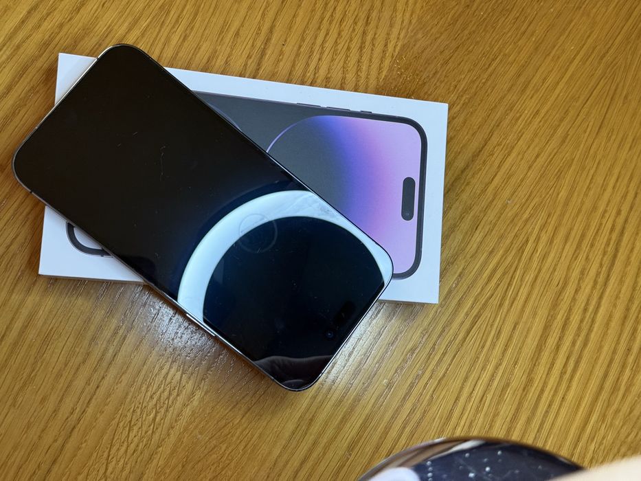 IPhone 14 Pro Max 256GB Deep Purple с КУТИЯ и 3 КЕЙСА