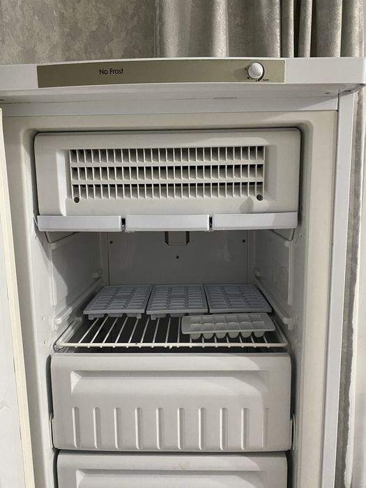 Морозильник indesit no frost