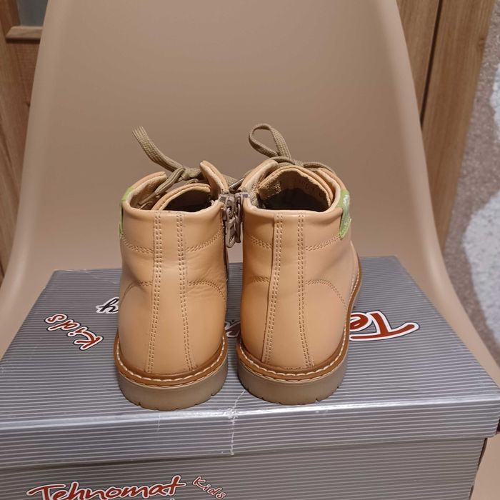 Страхотни  обувки естествена кожа  на ниска цена