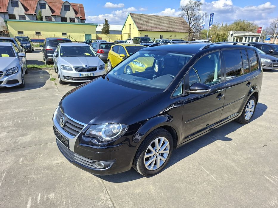 VW Touran, an 2010,1400 benzină, 140 cp,euro 5