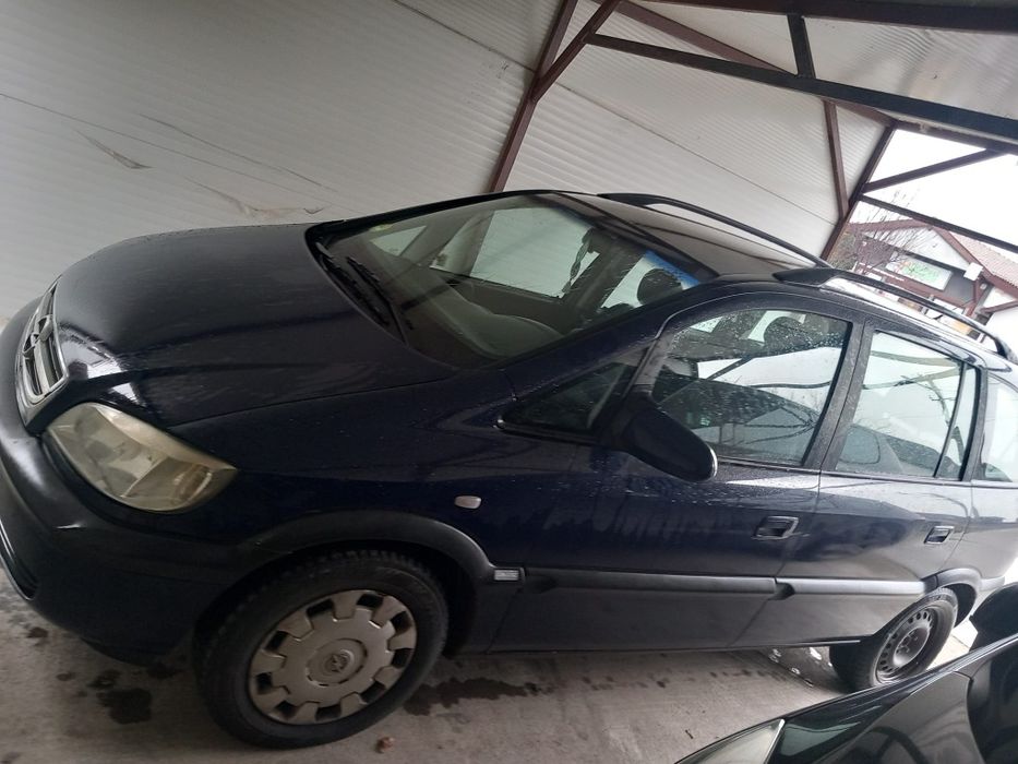 Opel Zafira 2004