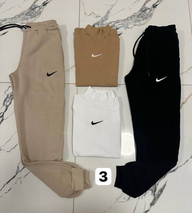 Set două malete + două perechi de pantaloni