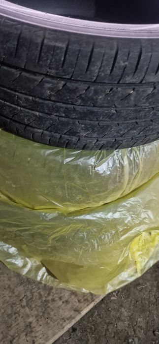 продам б/у резину  R16/205/55