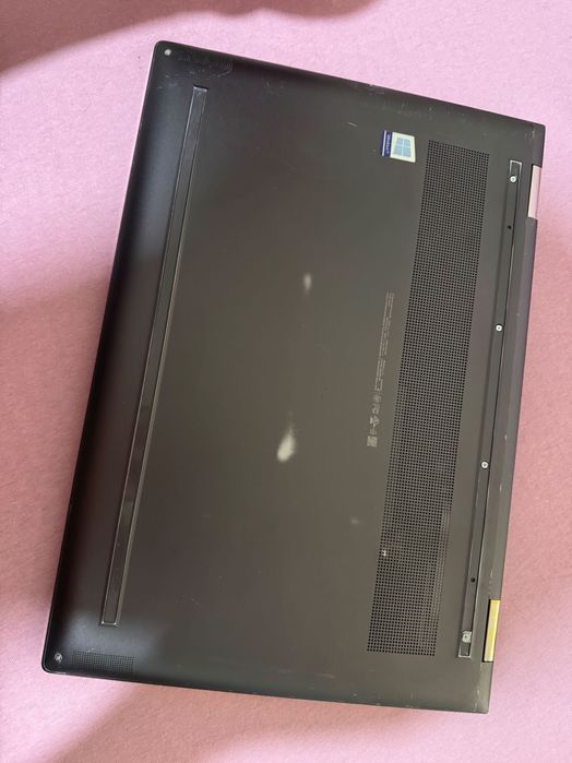 HP Spectre 15 x360 (i7-8705G/16Gb/256Gb/4Gb Radeon/15”4K IPS)
