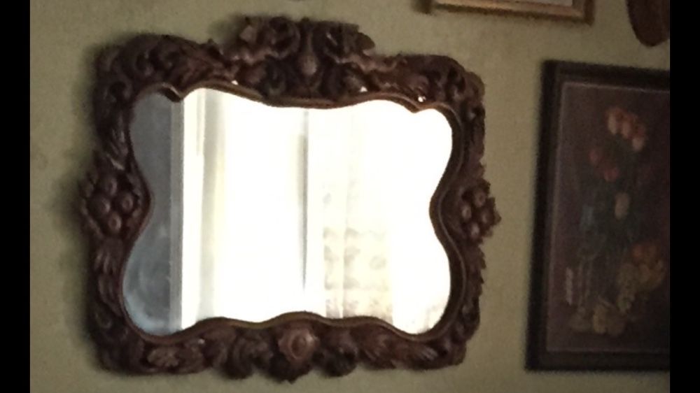 Продам раму с зеркалом.