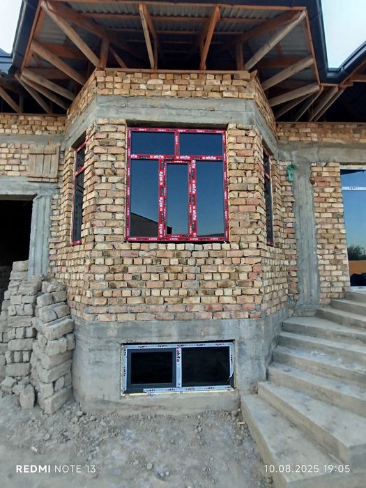 Сиз хохлаган турдаги Акфа ешик дераза ромлар