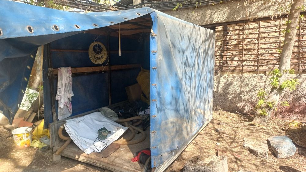 Палатка на Газель