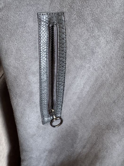 Пролам двухсторонюю дубленку