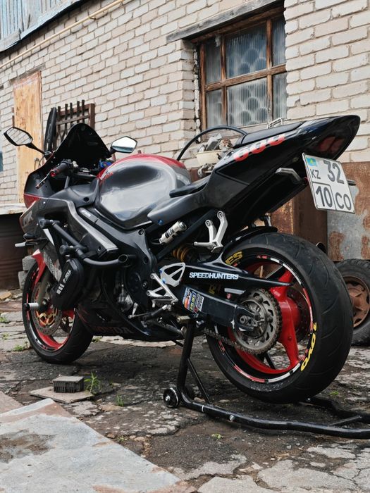 Продам Honda CBR 600 f4i