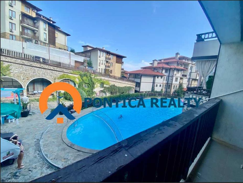 Двустаен апартамент в Етара с гледка басейн-Свети Влас