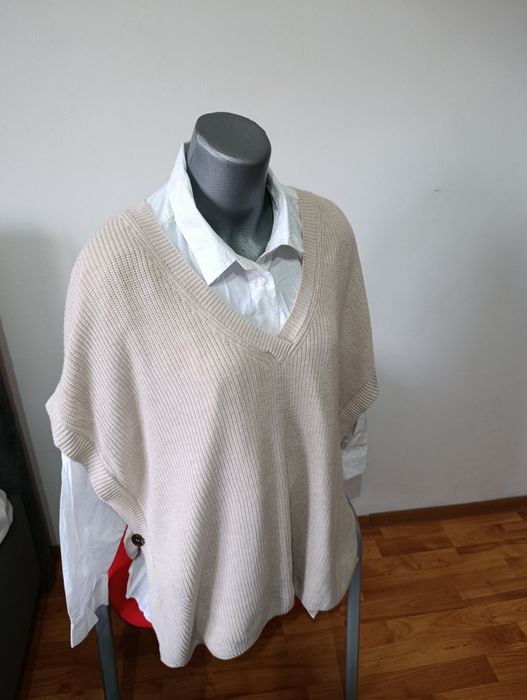 Vestă tricotată Bonita Oversize Nouă