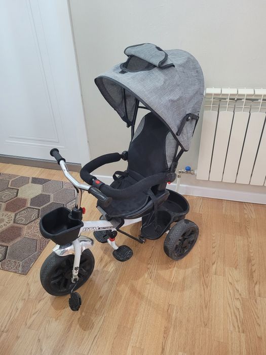 Продам трёхколёсный велосипед.