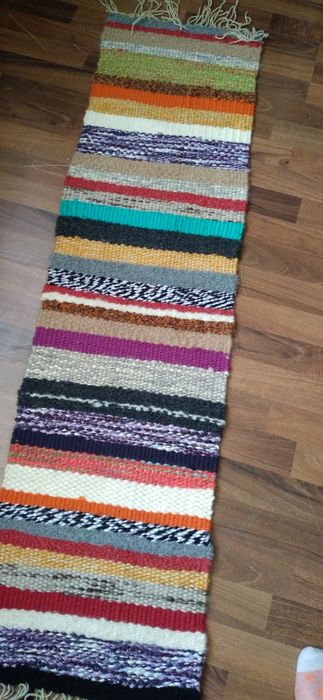 Covorașe lucrate manual.