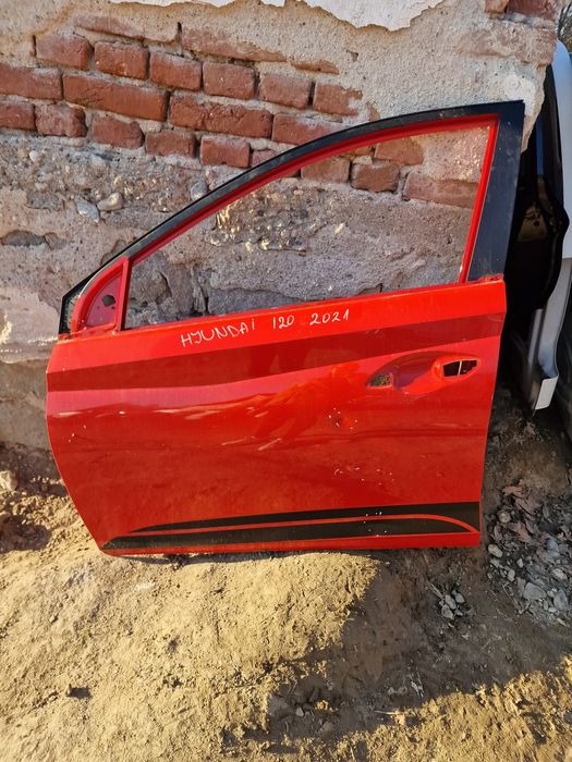 Hyundai i20 2021 предна лява врата