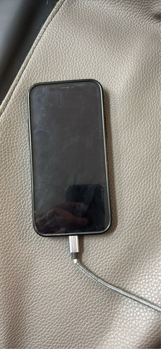 Iphone12 utlizat baterie 85