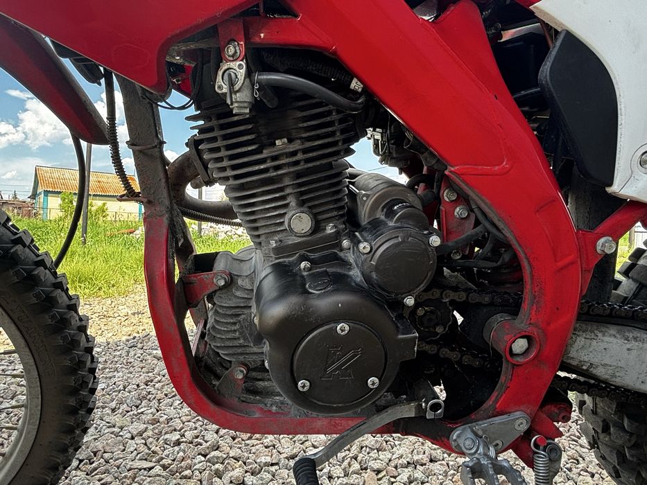 Мотоцикл эндуро Kingold 250cc