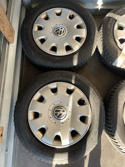 Roti Vw 15’ cu cauciucuri iarna 195 65 15