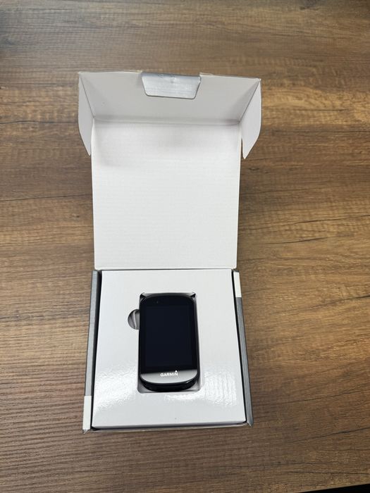 Продам. Garmin Edge 830 Sensor Bundle