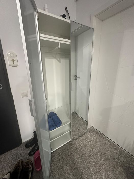 Vând dulap IKEA PLATSA