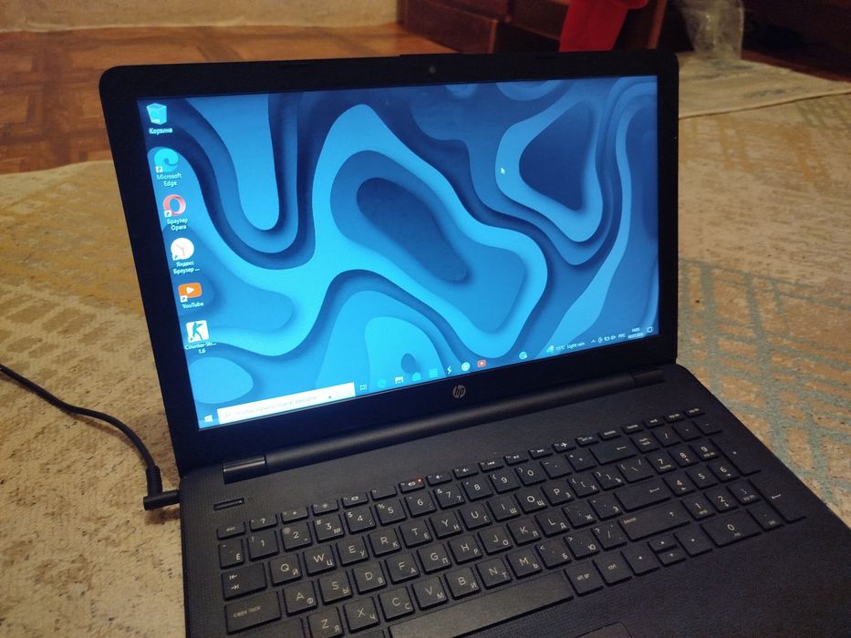 HP laptop 15 продам