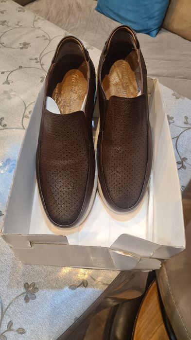 Мокасини от естествена кожа