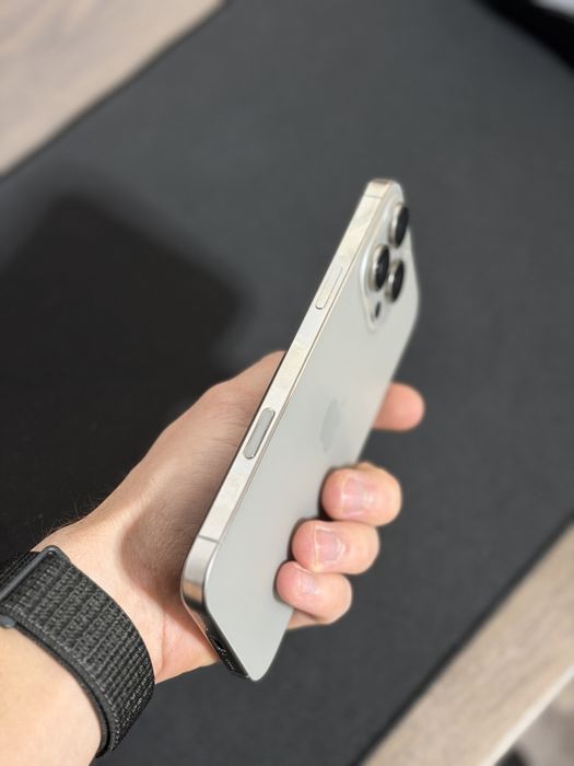 Iphone 16 PRO MAX - 512GB - 92% baterie - APPLE CARE