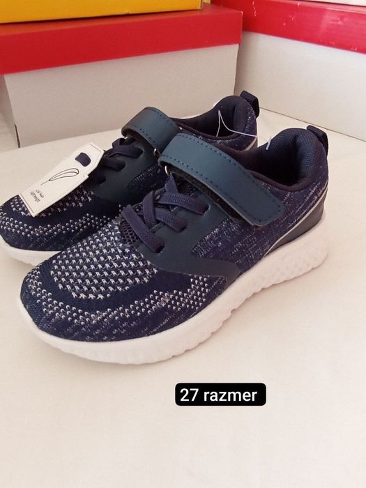 Продается кроссовки