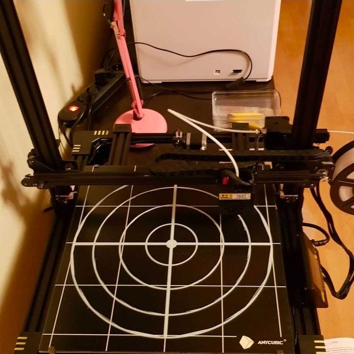 Anycubic Chiron la cutie folosit cam la 15 printuri