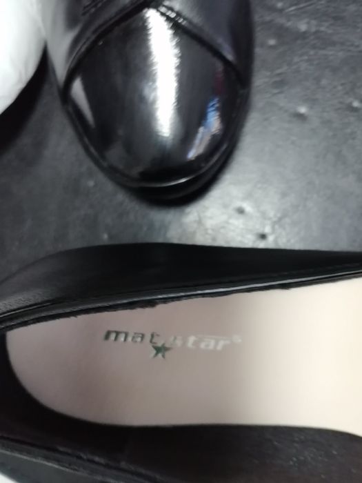 Нови дамски елегантни обувки на нисък ток