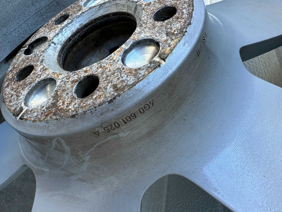 Джанта с гума AUDI 17 1 брой