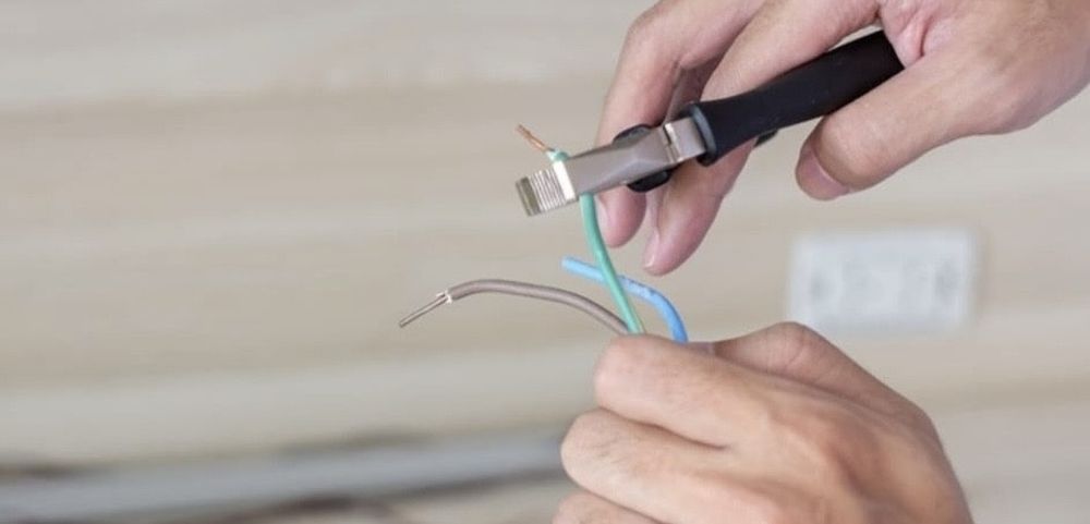 Ел инсталации,смяна на табла,инсталациии на къщи и др