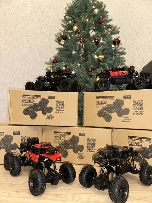 Машинка на пульте управления