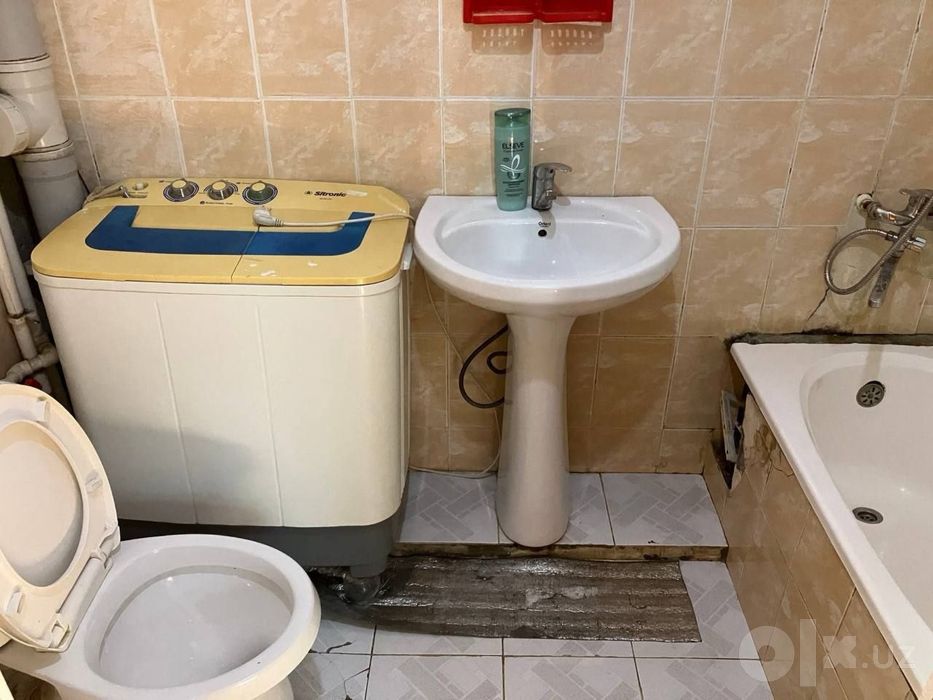 5 каватли домнинг 1 каватида 2 хонали квартира ижарага берилади