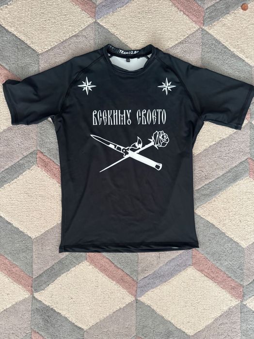 Team 02 fyre тениска