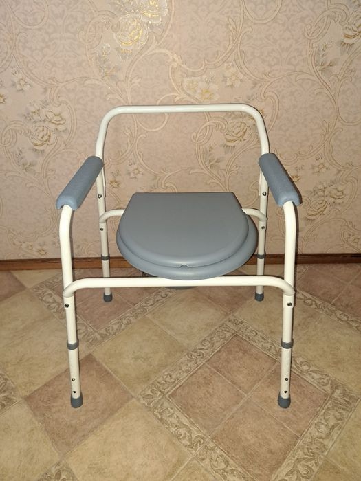 Продам кресло туалет для инвалидов